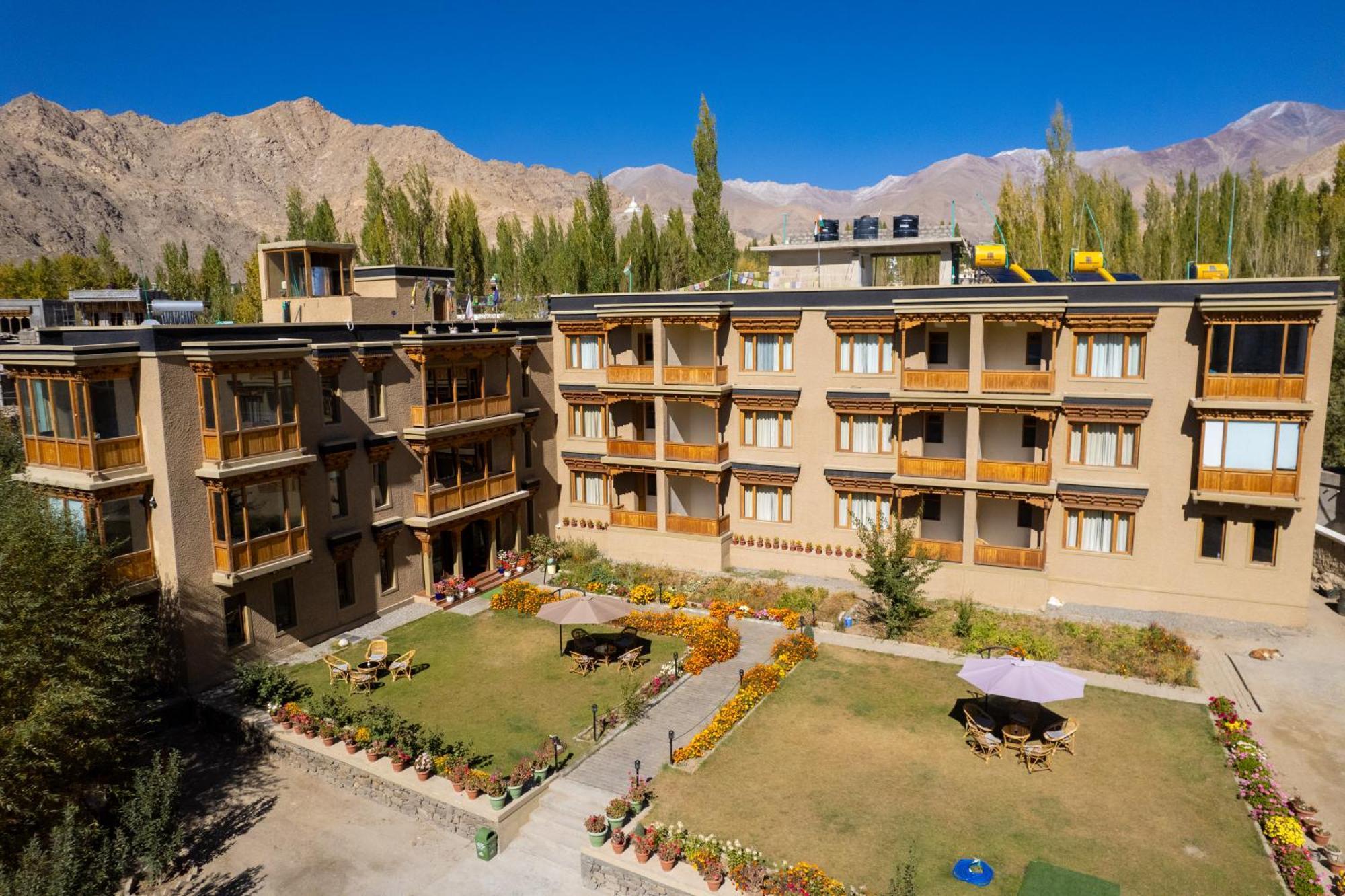 Hotel The Saraha Leh Exterior foto